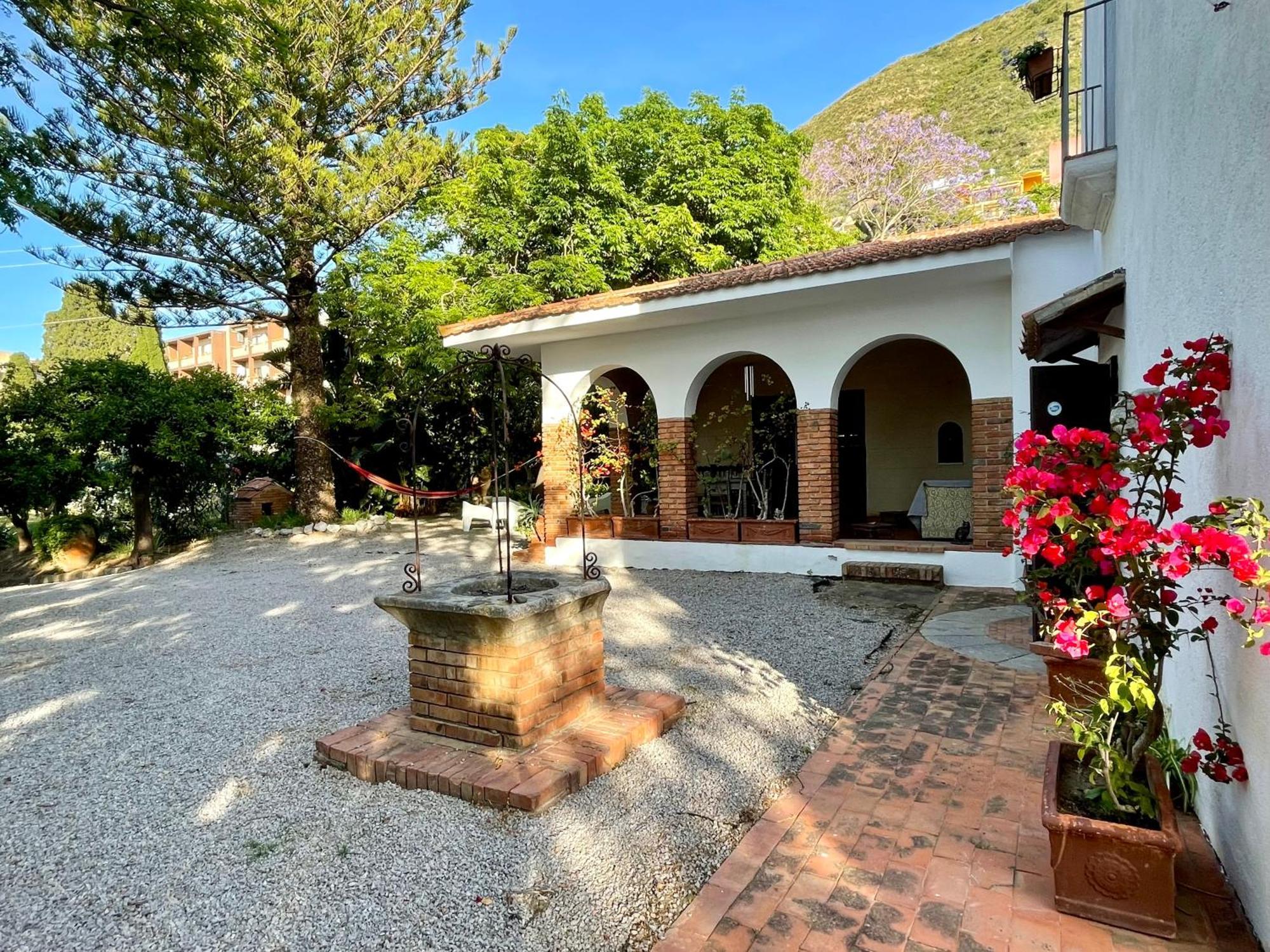 Villa Tana Pacenzia チェファル エクステリア 写真